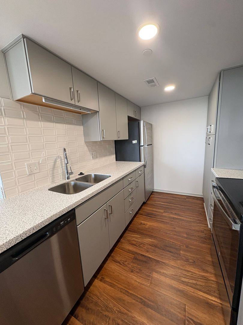 Apartment for rent at 1301 Lincoln Mall, Lincoln, NE 68508