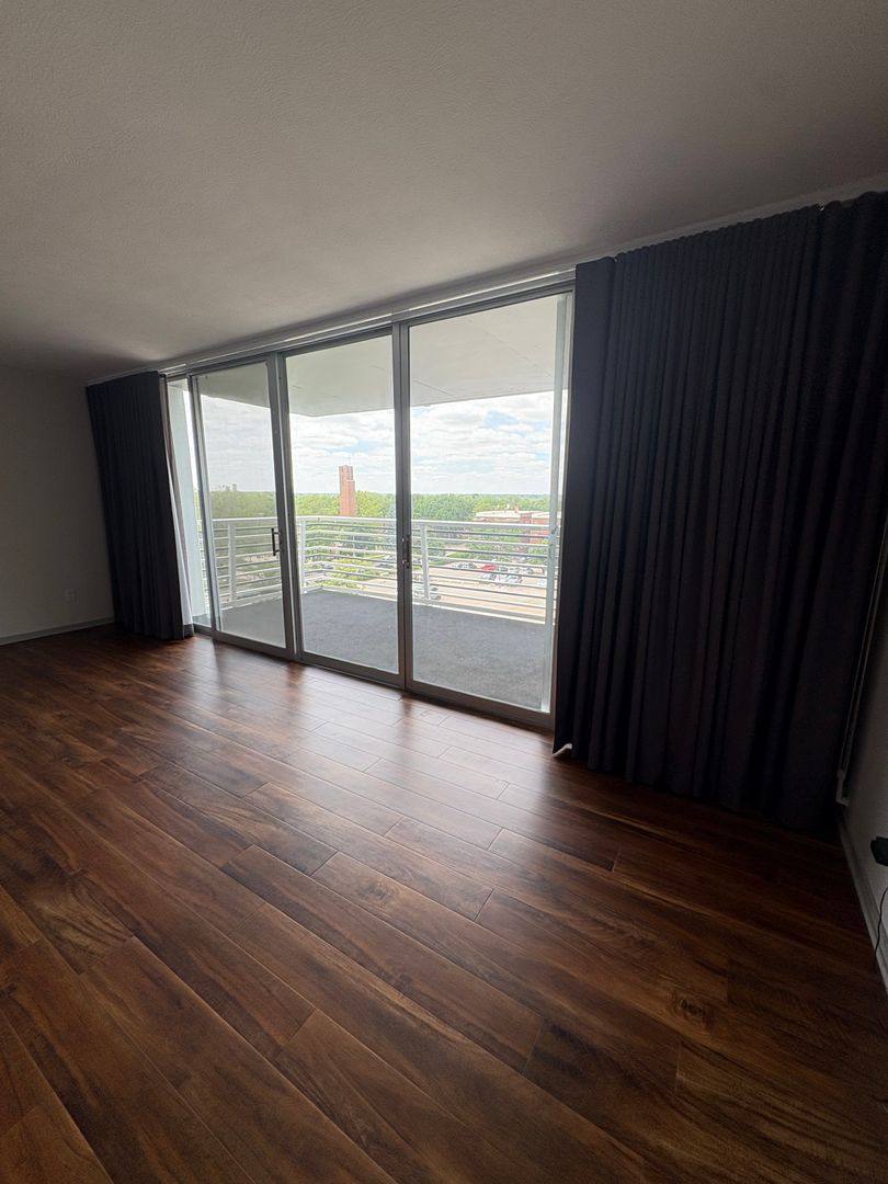 Apartment for rent at 1301 Lincoln Mall, Lincoln, NE 68508