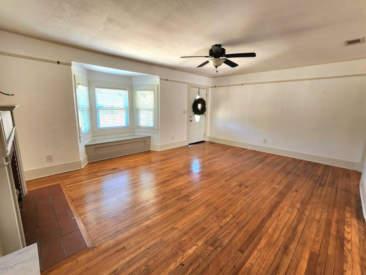 House for rent at 2781 N 16th Ave, Pensacola, FL 32503