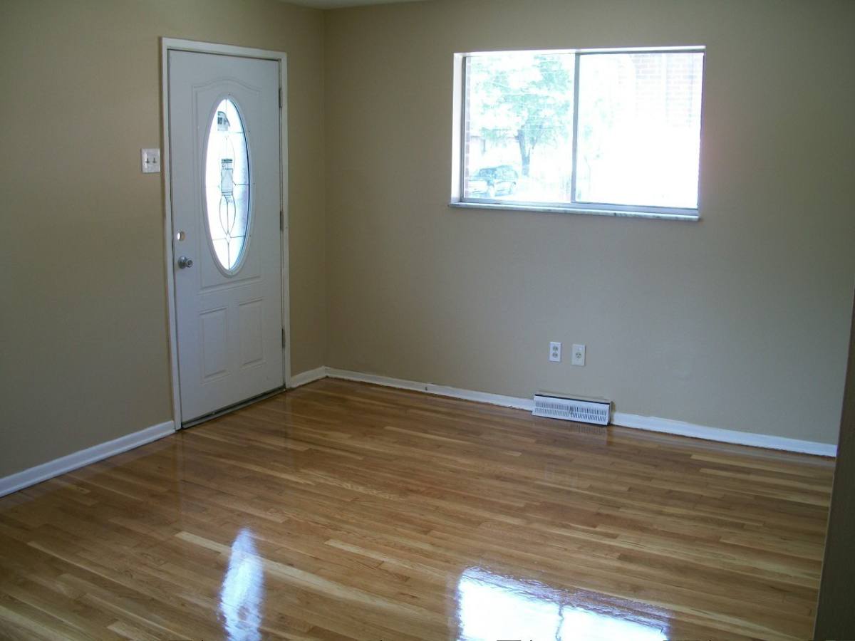 Apartment for rent at 3960-3962 Geraldine, Saint Ann, MO 63074