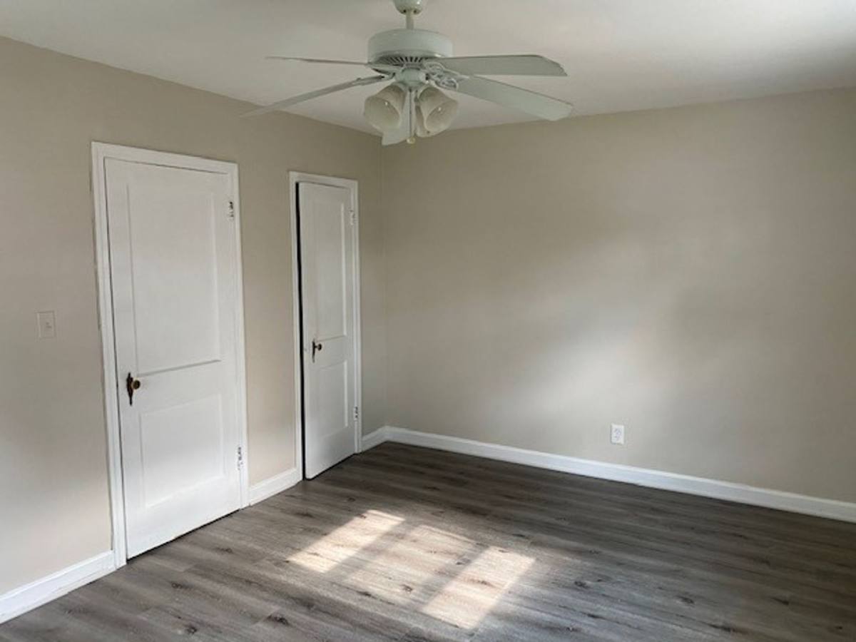 Apartment for rent at 5712 Washington Blvd, Arlington, VA 22205