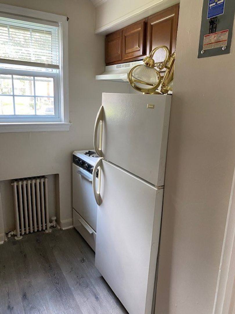 Apartment for rent at 5712 Washington Blvd, Arlington, VA 22205