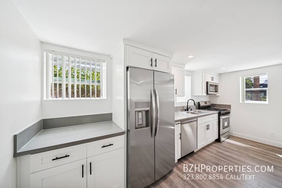 Apartment for rent at 1267 Vin Scully Ave #1267 1 2, Los Angeles, CA 90026