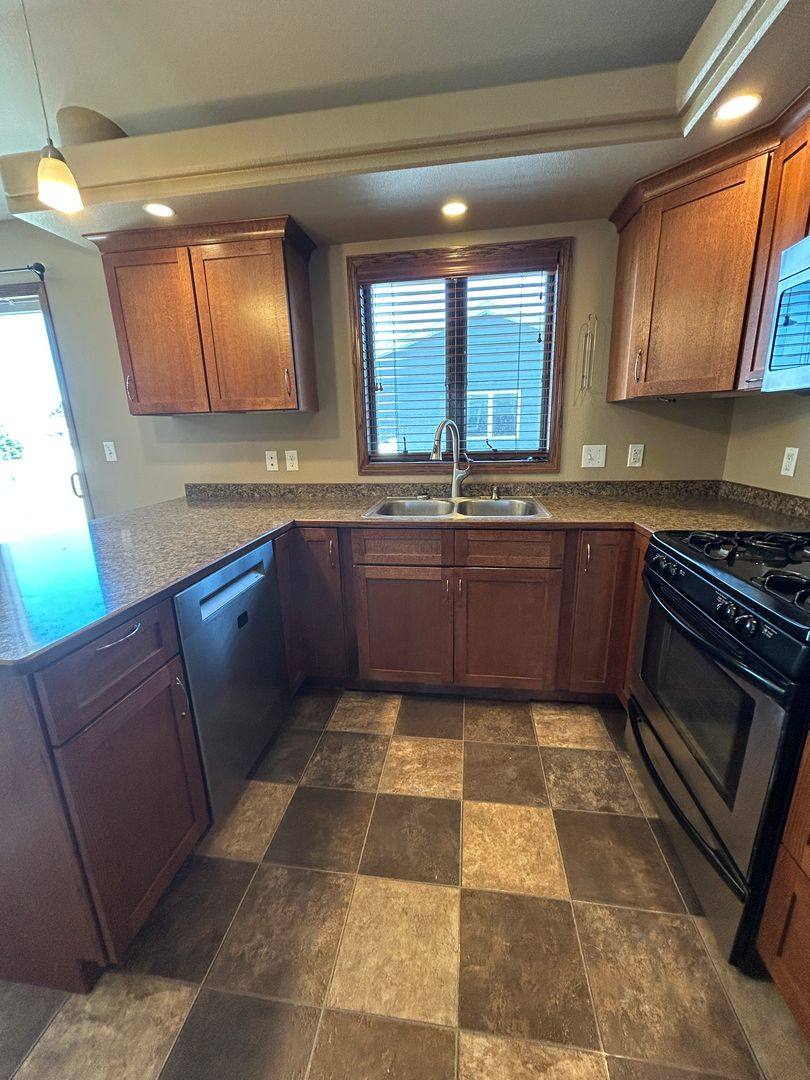 House for rent at 1580 9th St E, Dickinson, ND 58601