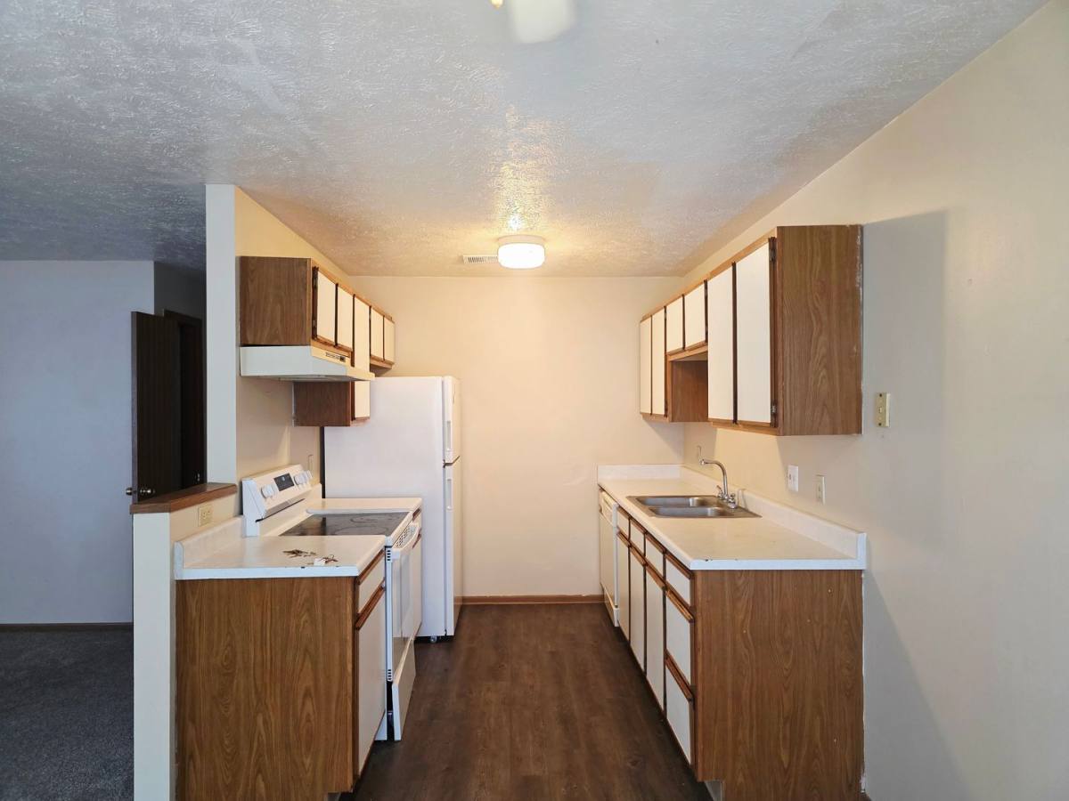 Apartment for rent at 4865 Marshall Dr #109, Omaha, NE 68137