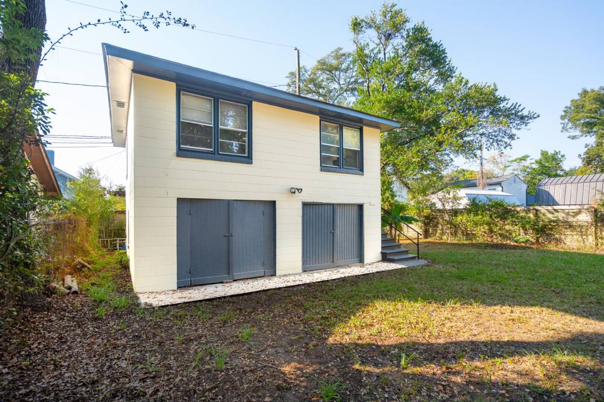 House for rent at 1007 Bethany St #GARAGE, North Charleston, SC 29405
