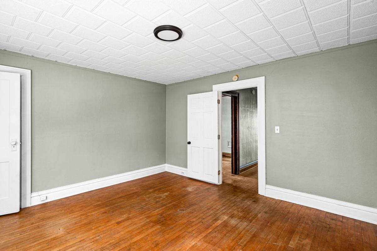 16 W 9th St, Duluth, MN 55806 - Apartment for Rent - Image 6