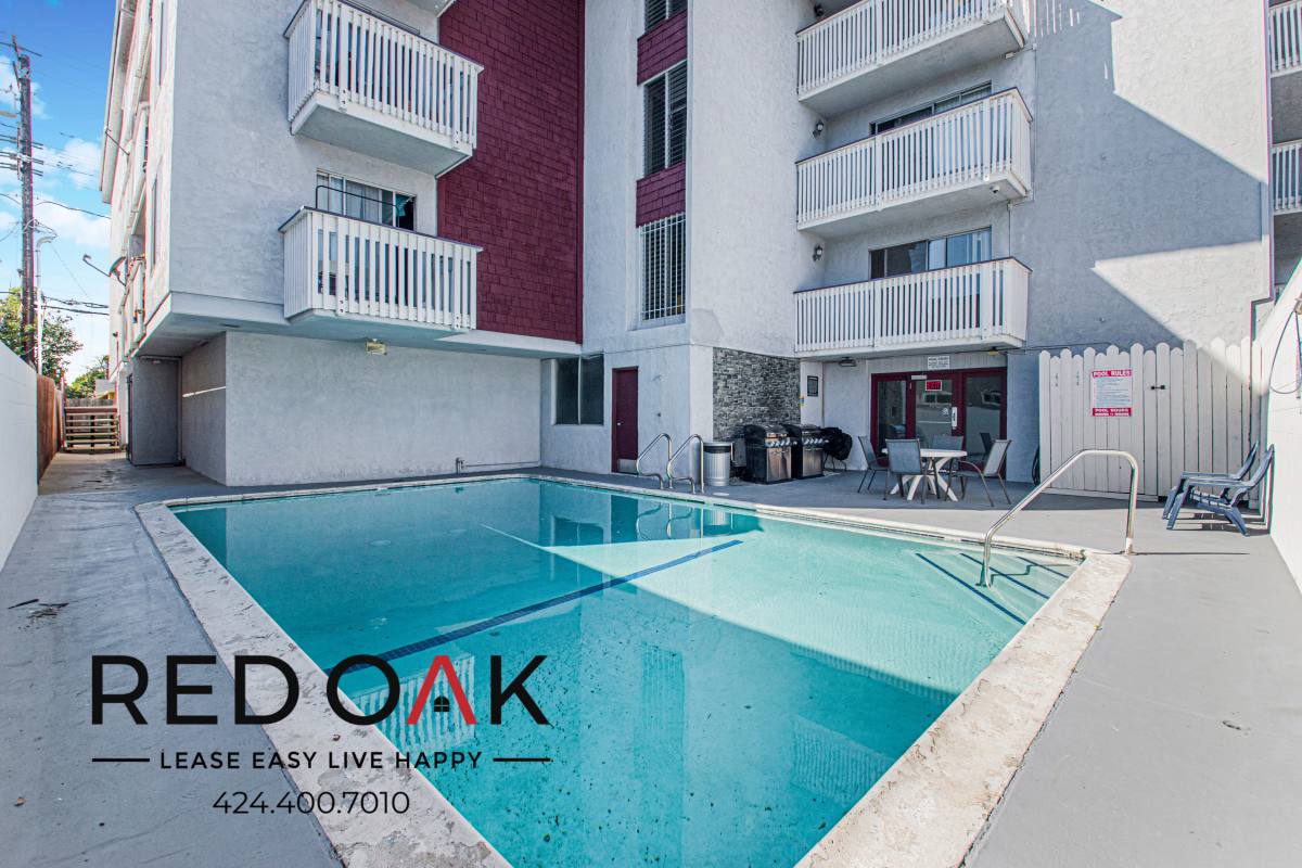 Condo for rent at 379 Newport Ave #310, Long Beach, CA 90814