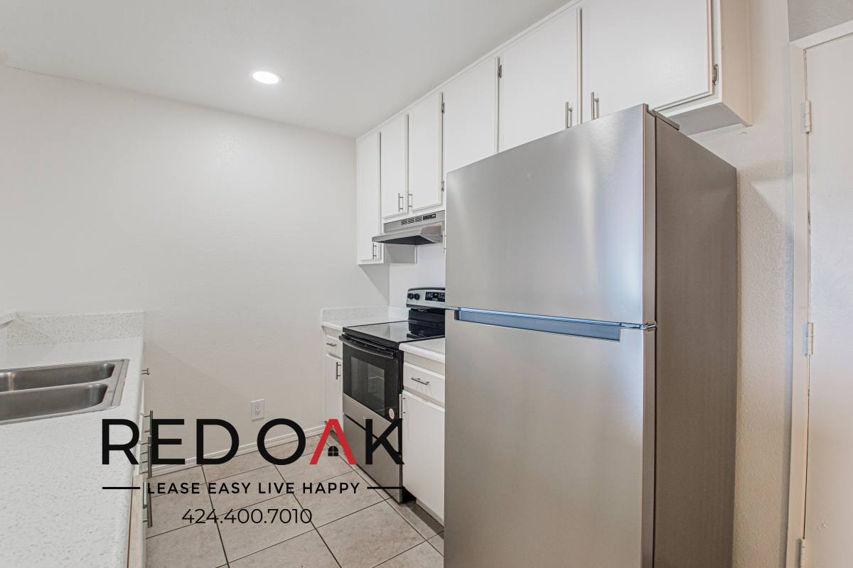Condo for rent at 379 Newport Ave #310, Long Beach, CA 90814