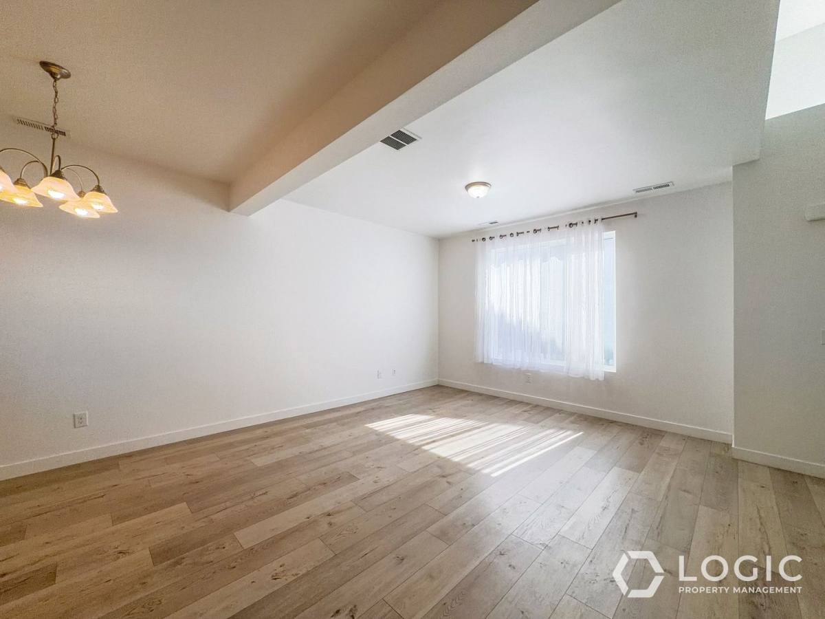 Townhouse for rent at 11627 S Frost View Lane, Draper, UT 84020