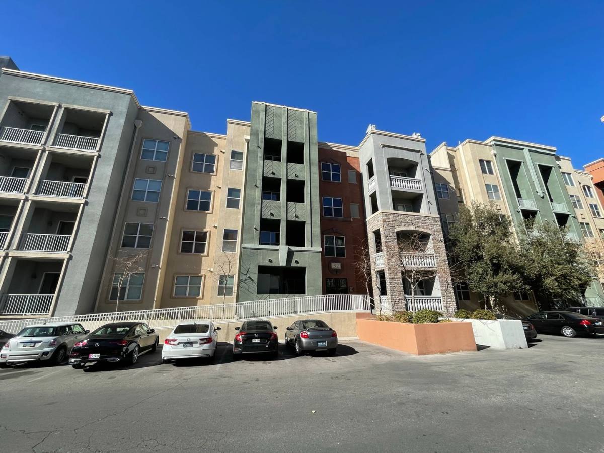 Condo for rent at 44 E Serene Ave, Henderson, NV 89052