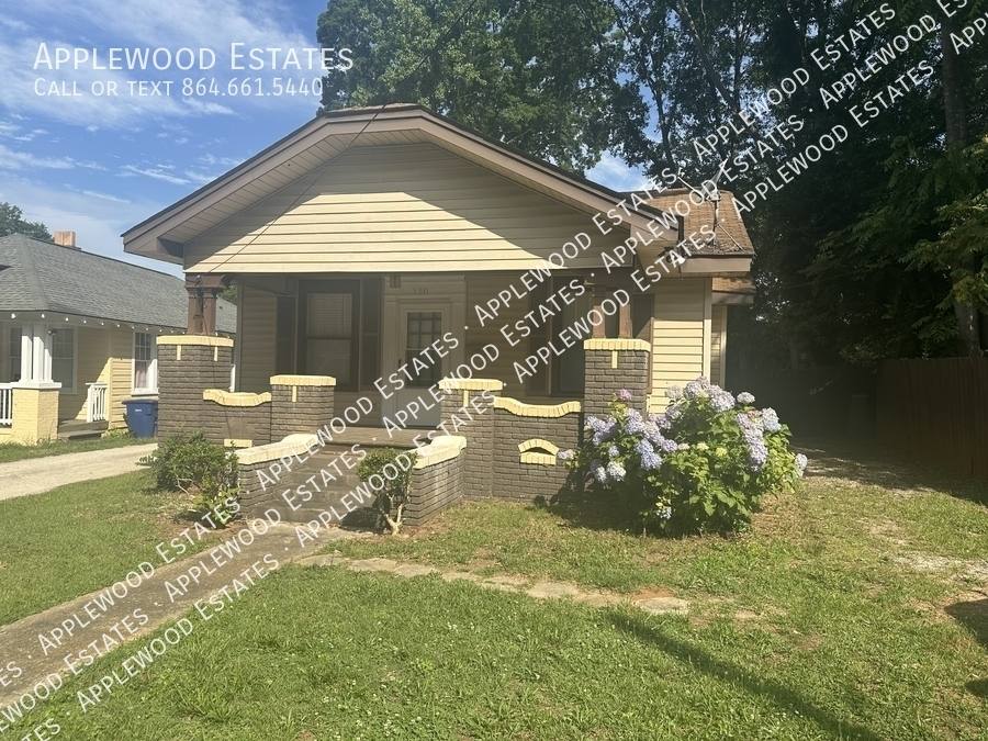 House for rent at 120 Princeton St, Spartanburg, SC 29306