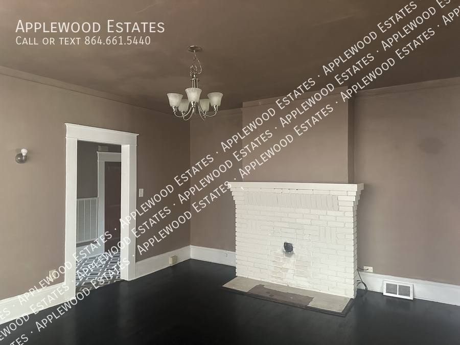 House for rent at 120 Princeton St, Spartanburg, SC 29306