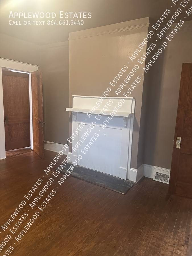 House for rent at 120 Princeton St, Spartanburg, SC 29306