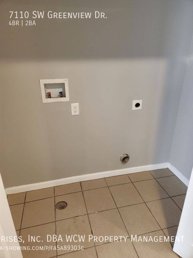House for rent at 7110 SW Greenview Dr, Topeka, KS 66619