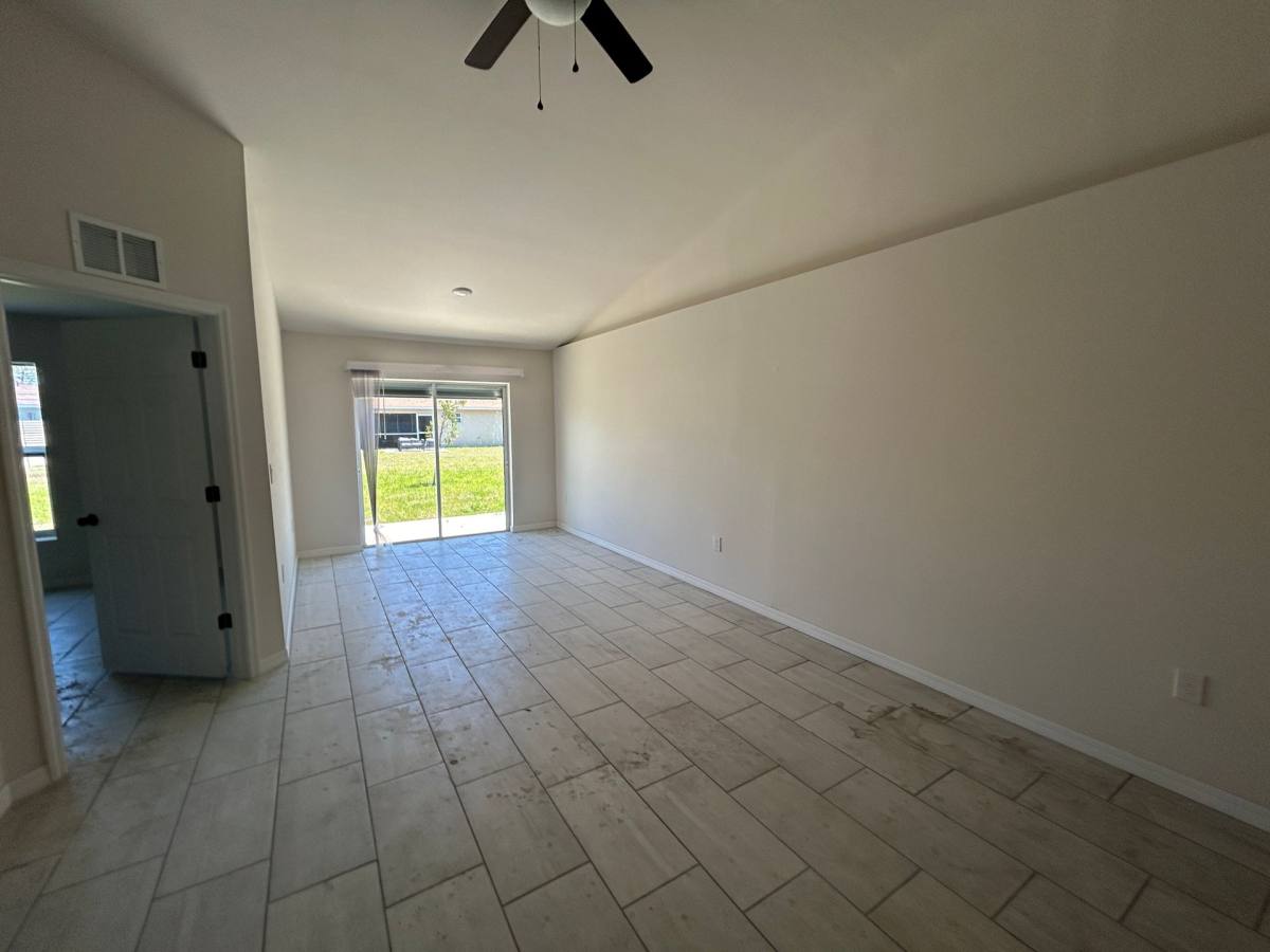 Apartment for rent at 2907 Santa Barbara Blvd, Cape Coral, FL 33914