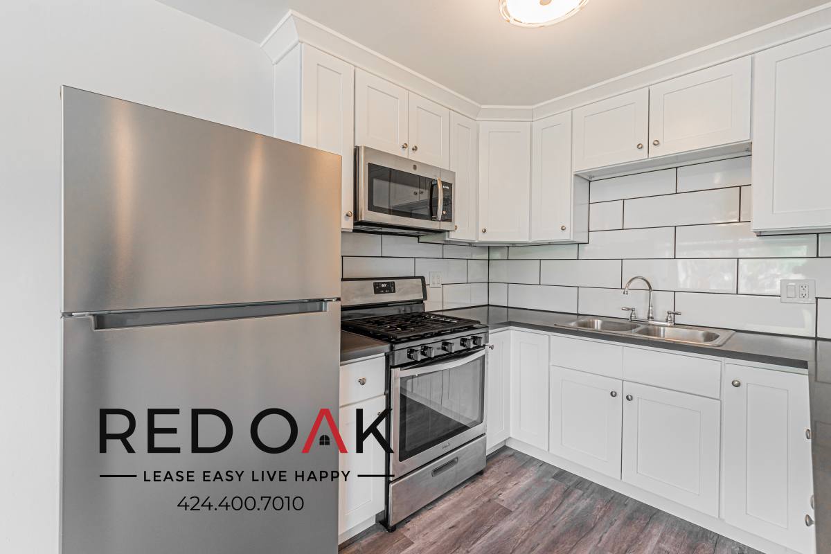 Condo for rent at 911 Monterey Ave #18, Monrovia, CA 91016