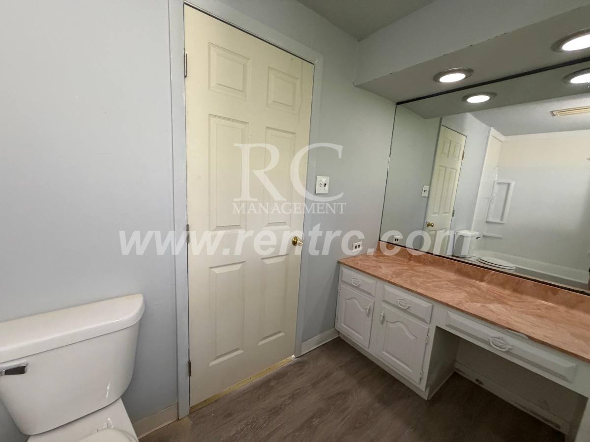 House for rent at 303 12th W, Georgetown, IL 61846