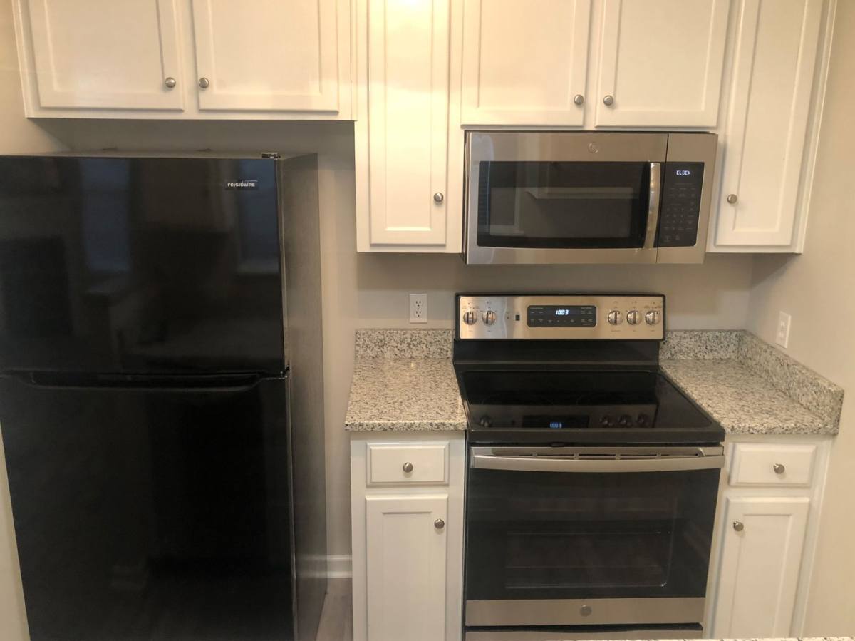 Apartment for rent at 121 Palm Dr, Enterprise, AL 36330
