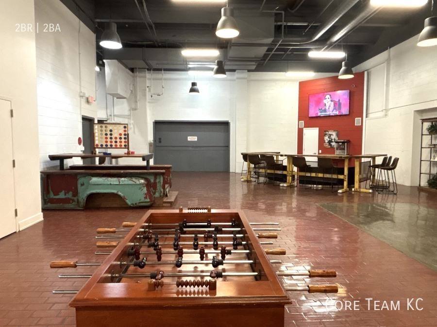 Apartment for rent at 1180 E 30th St #202, Kansas City, MO 64109