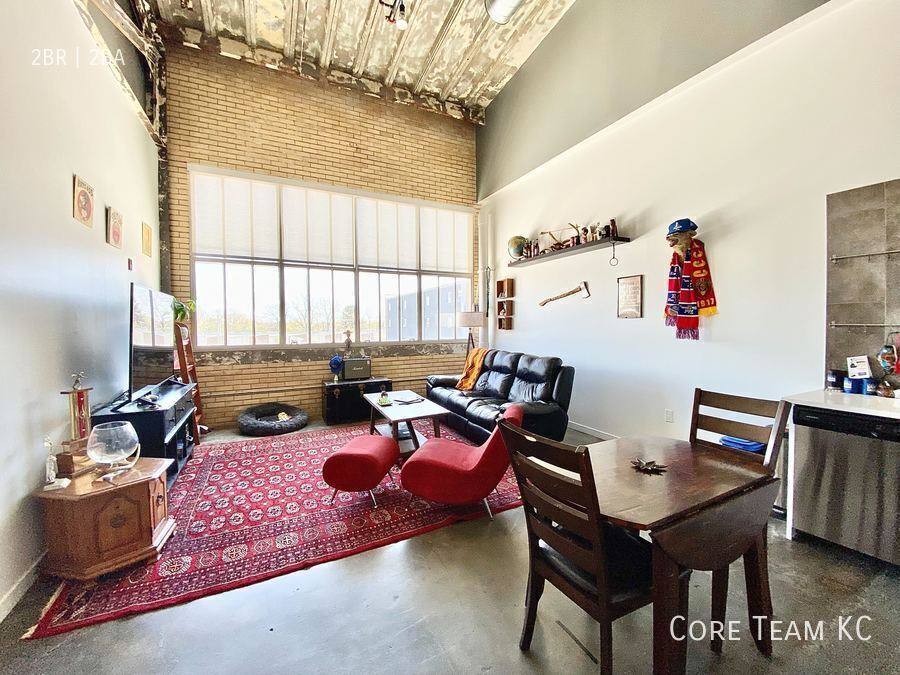 Apartment for rent at 1180 E 30th St #202, Kansas City, MO 64109