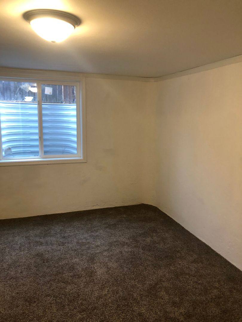 House for rent at 3917 W Hoffman Ave, Spokane, WA 99205