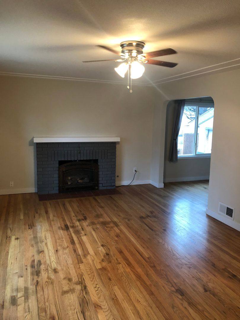 House for rent at 3917 W Hoffman Ave, Spokane, WA 99205