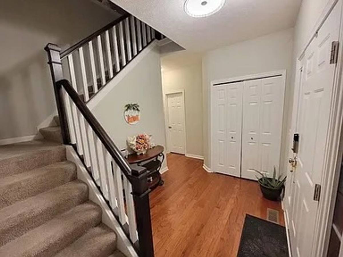 House for rent at 5137 Giesboro Lane, Okemos, MI 48864