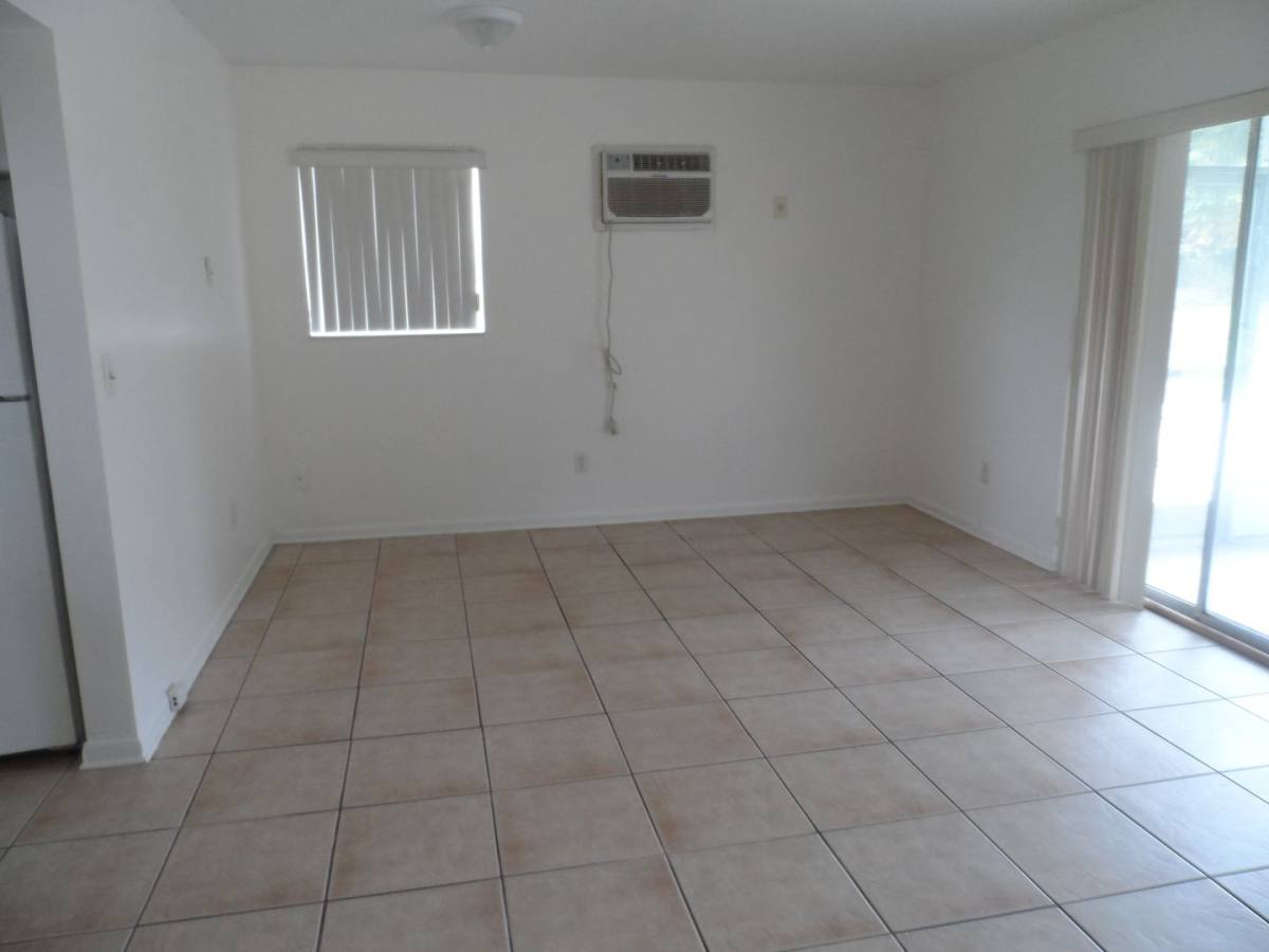 House for rent at 1236 Fountainhead Dr, Deltona, FL 32725