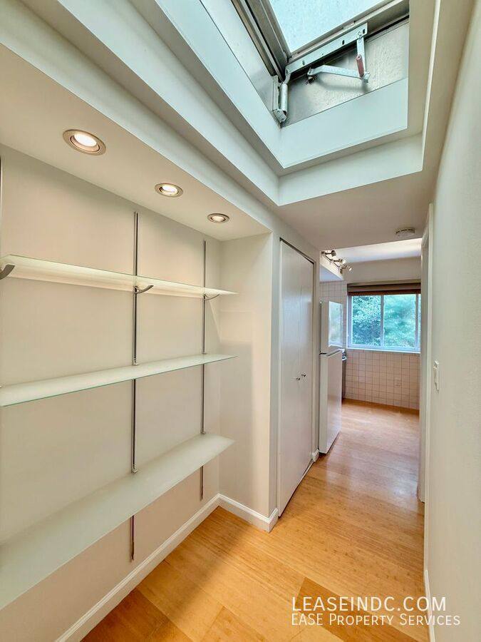 Apartment for rent at 1526 12th St #4, Washington, DC 20005