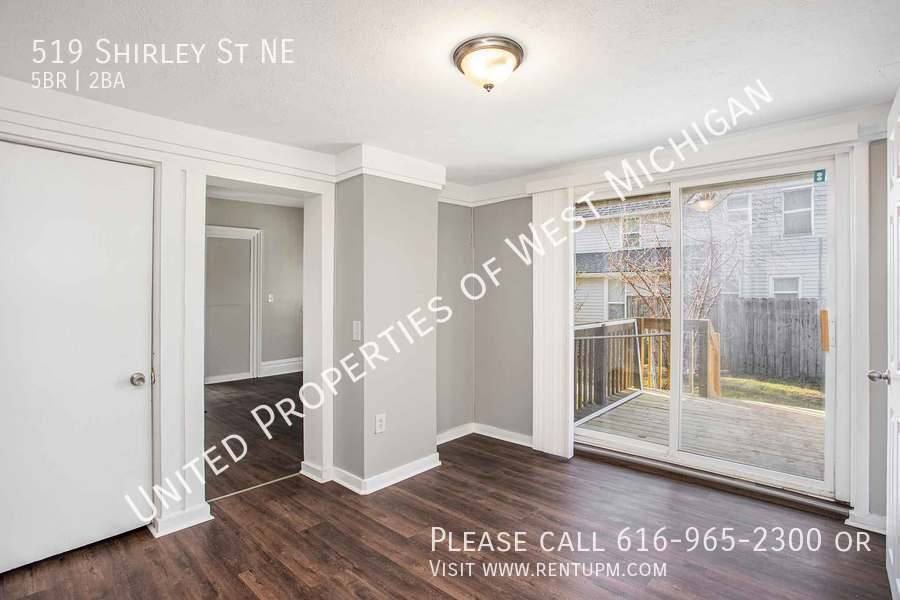 House for rent at 519 Shirley St NE, Grand Rapids, MI 49503