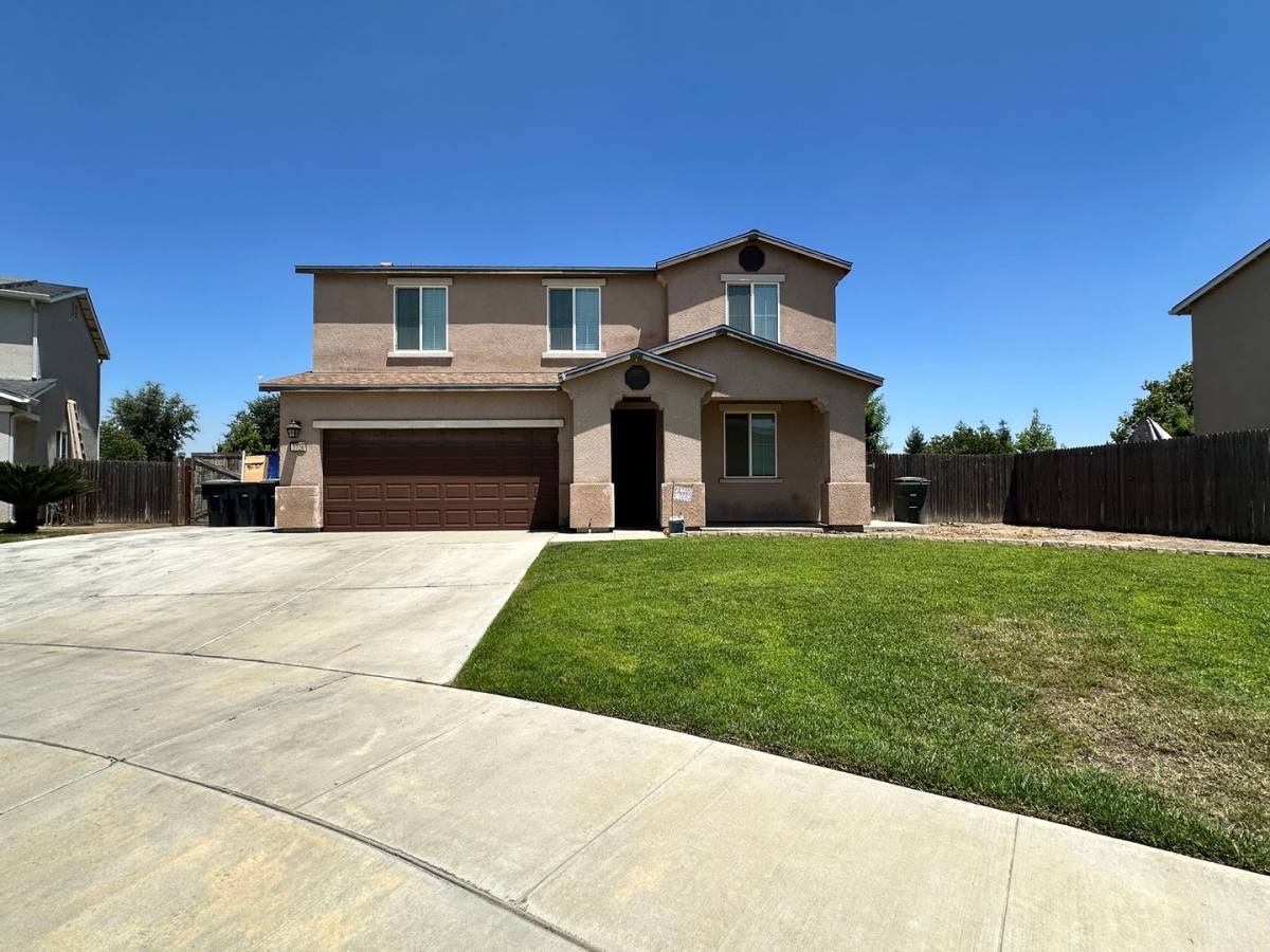 House for rent at 3726 N Shady Court, Visalia, CA 93291