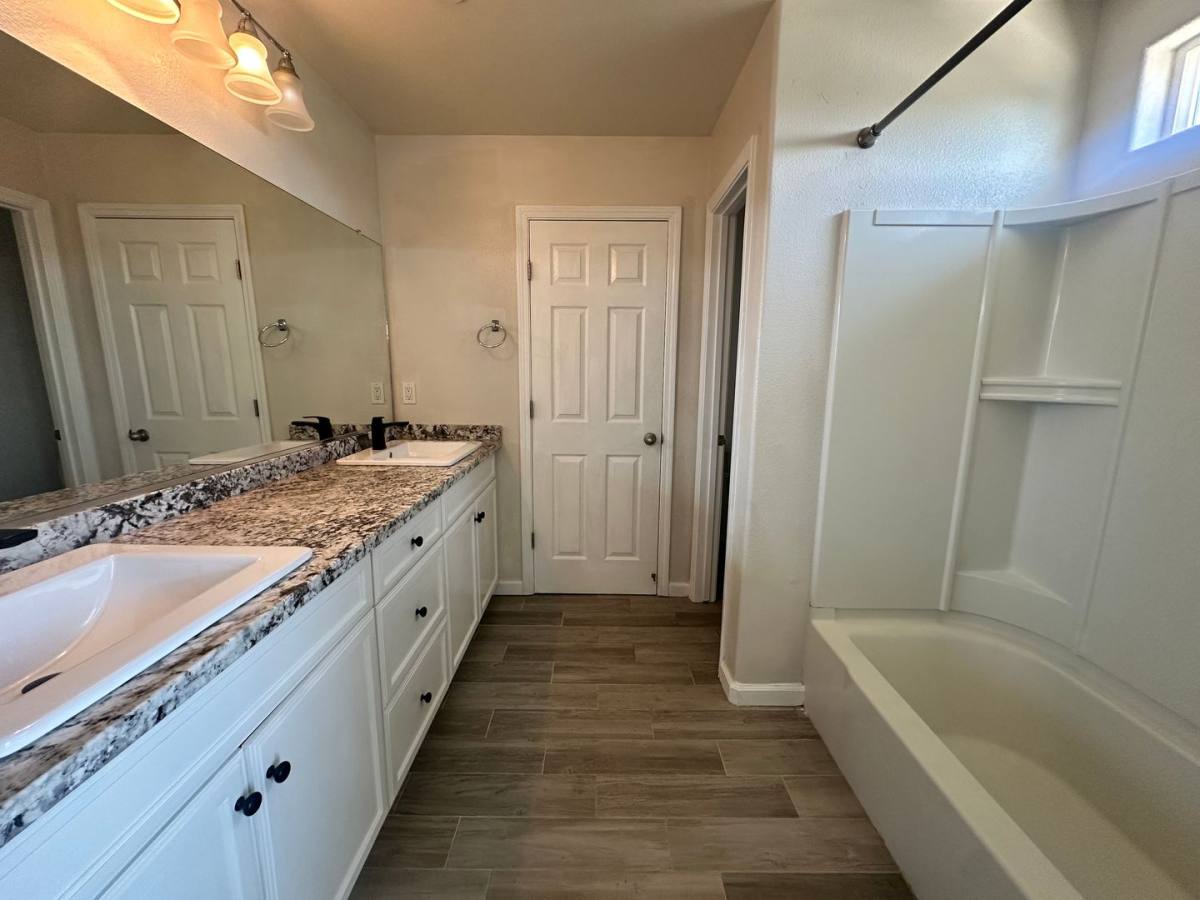House for rent at 3726 N Shady Court, Visalia, CA 93291