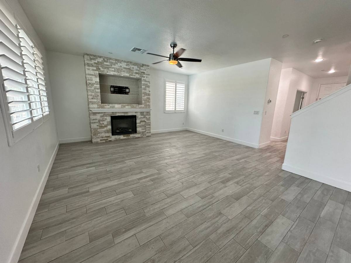 House for rent at 3726 N Shady Court, Visalia, CA 93291