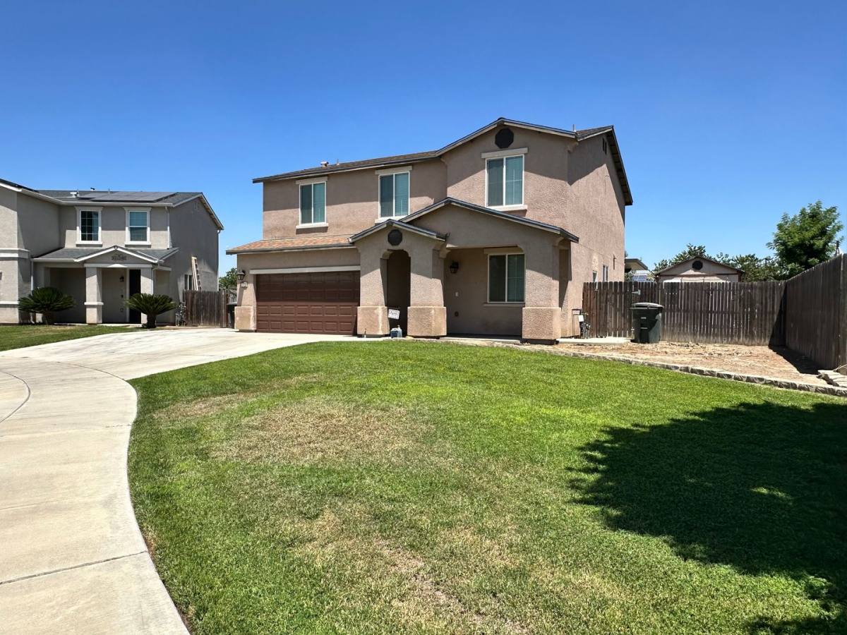 House for rent at 3726 N Shady Court, Visalia, CA 93291