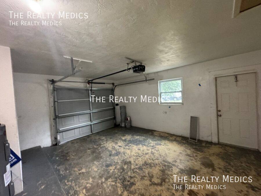 House for rent at 1199 Lawrence Ave, Deltona, FL 32725