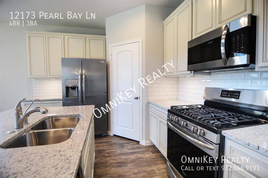 House for rent at 12173 Pearl Bay Lane, Conroe, TX 77304