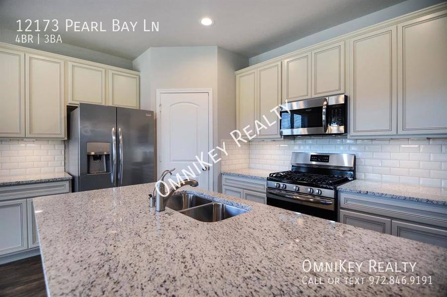 House for rent at 12173 Pearl Bay Lane, Conroe, TX 77304