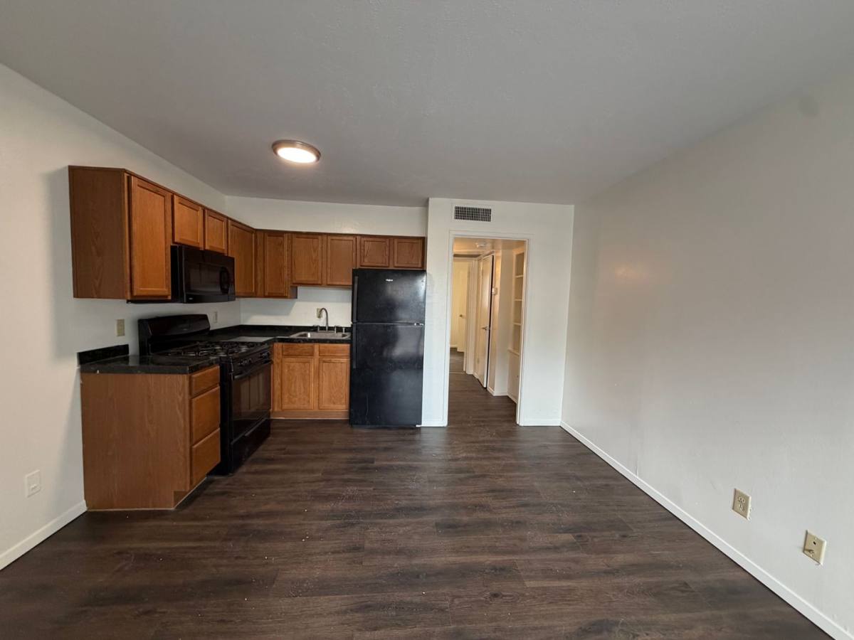 Apartment for rent at 4107 Avondale Ave #102, Dallas, TX 75219
