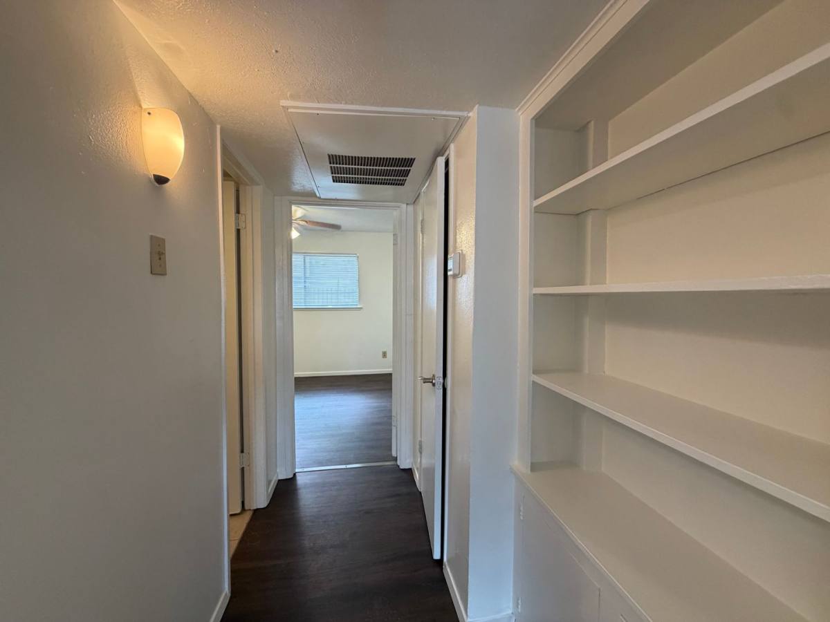 Apartment for rent at 4107 Avondale Ave #102, Dallas, TX 75219