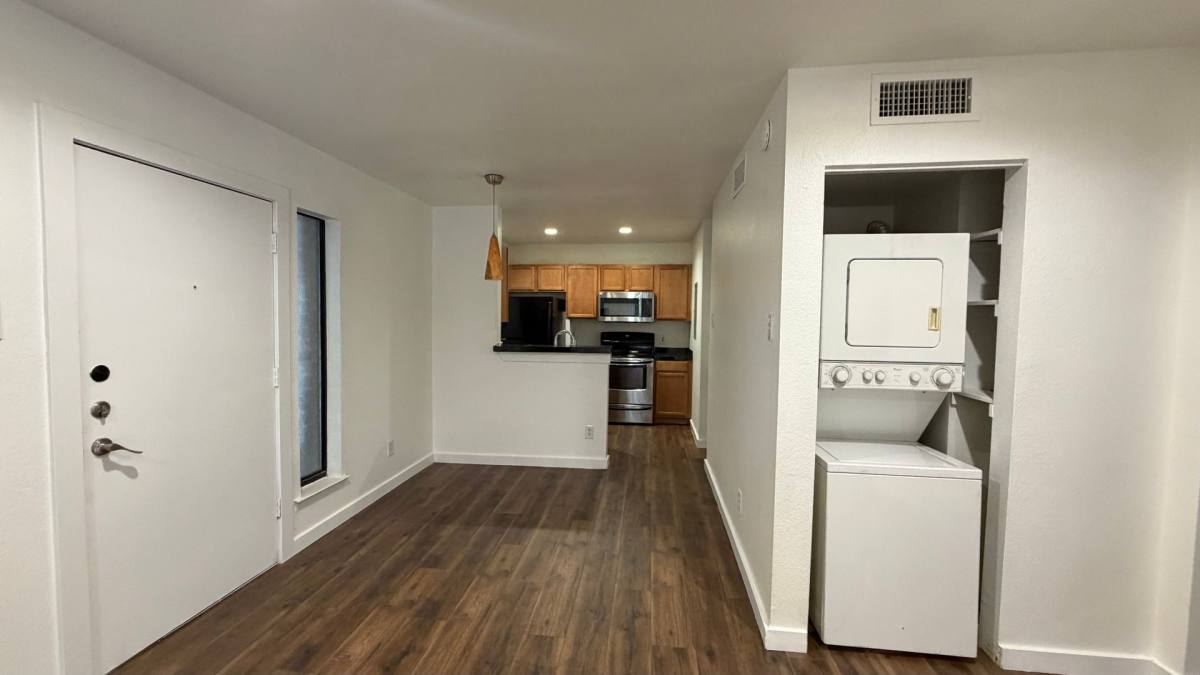 Apartment for rent at 4125 Avondale Ave #209, Dallas, TX 75219
