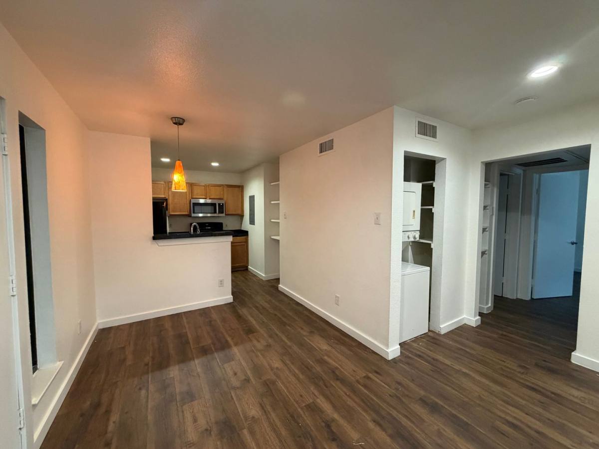 Apartment for rent at 4125 Avondale Ave #209, Dallas, TX 75219