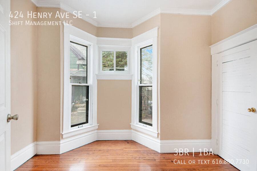 Apartment for rent at 424 Henry Ave SE #1, Grand Rapids, MI 49503
