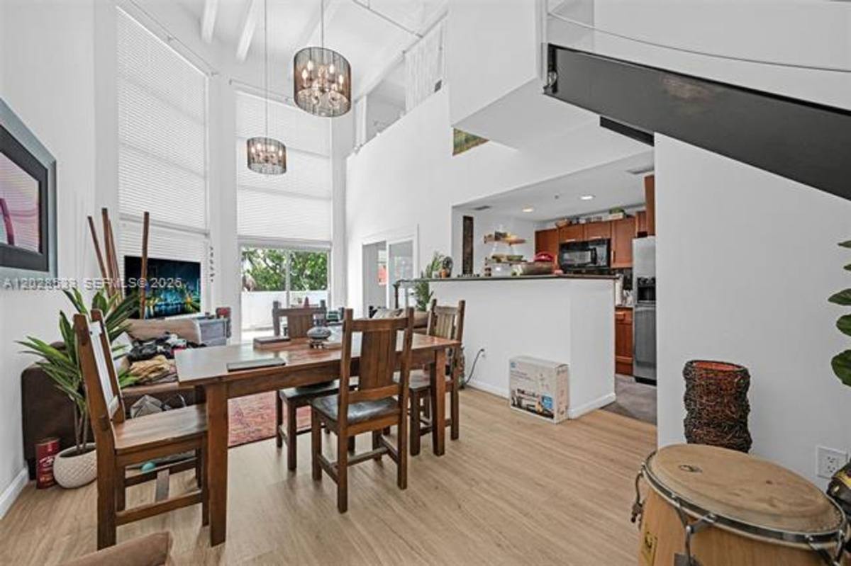 Apartment for rent at 7728 Collins Ave, Miami Beach, FL 33141