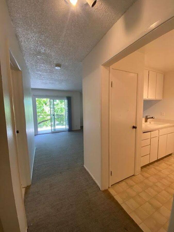 Apartment for rent at 2309 Blake St #205, Berkeley, CA 94704