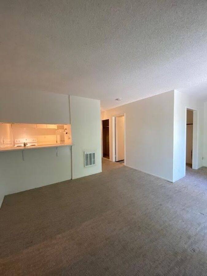Apartment for rent at 2309 Blake St #205, Berkeley, CA 94704