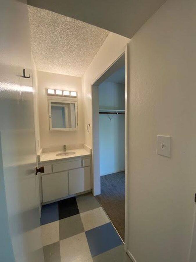 Apartment for rent at 2309 Blake St #205, Berkeley, CA 94704