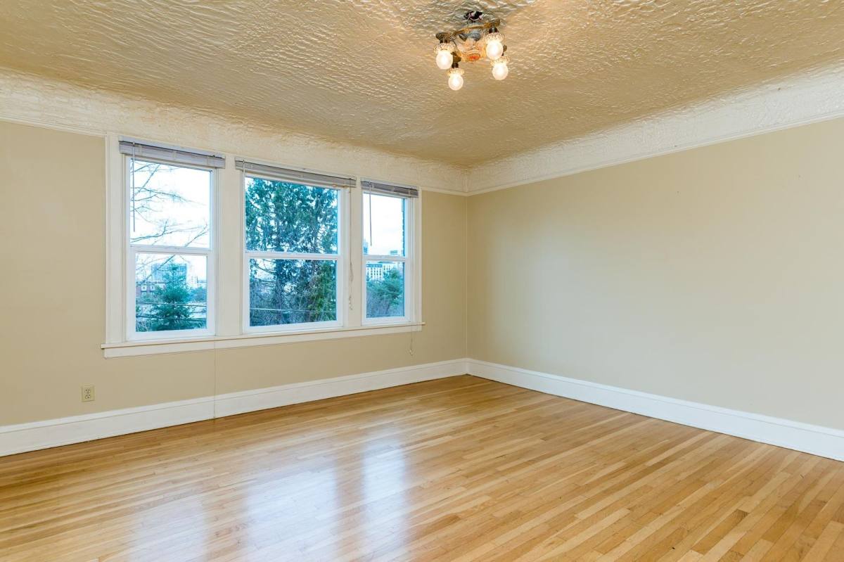 Apartment for rent at 1424 SW Montgomery St, Portland, OR 97201