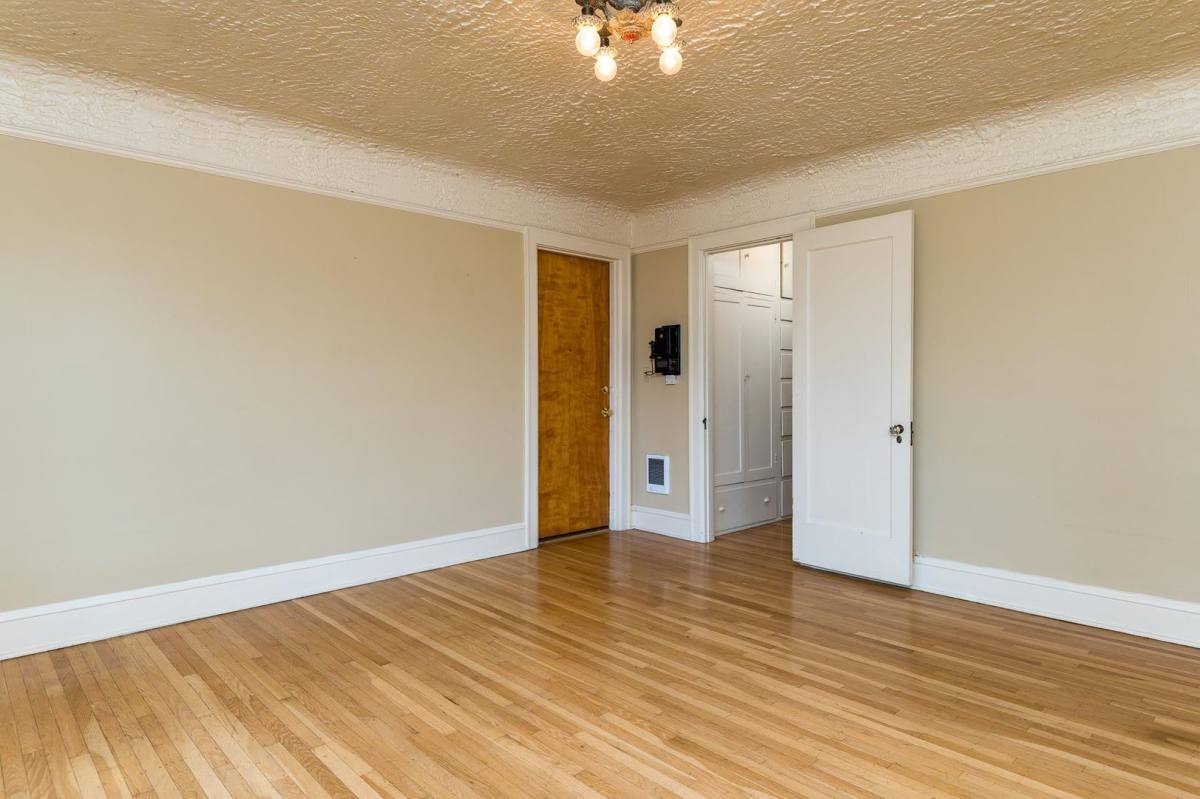 Apartment for rent at 1424 SW Montgomery St, Portland, OR 97201