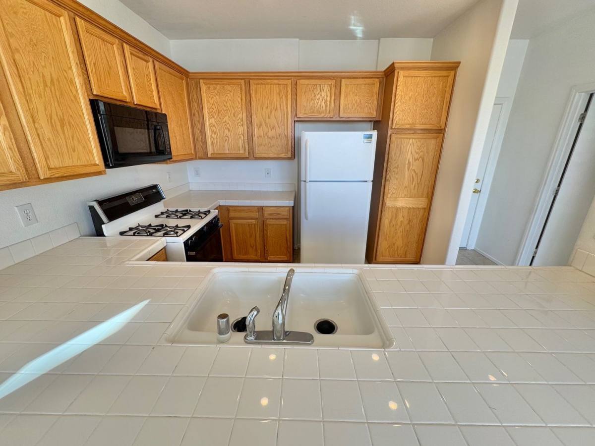 House for rent at 9511 Spring Blush Ave, Las Vegas, NV 89148